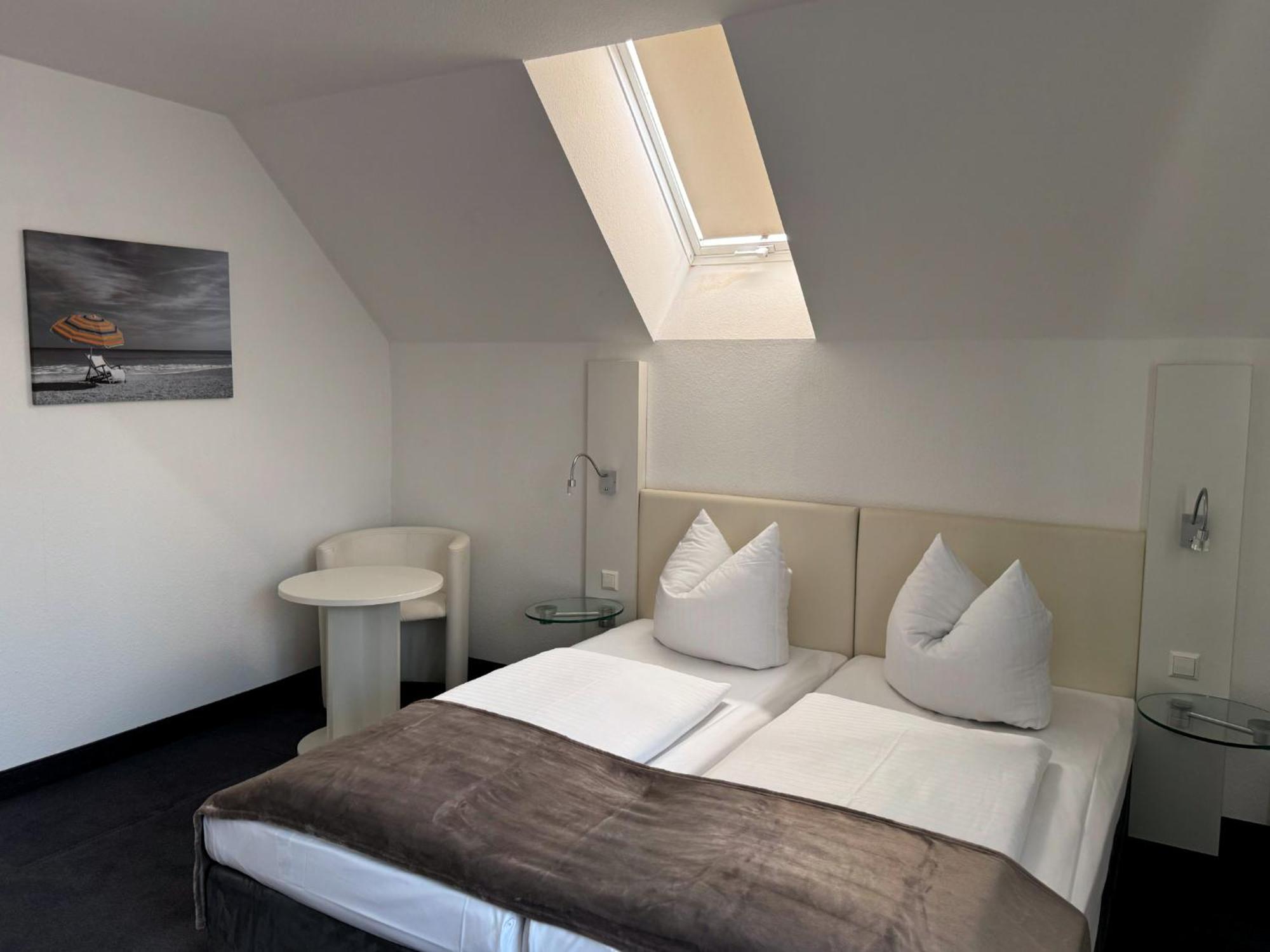 Eisberg Hotel Schwanen لار المظهر الخارجي الصورة